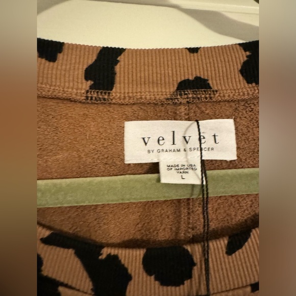 NWT Velvet by Graham and Spencer Renee Dress - Picture 5 of 6